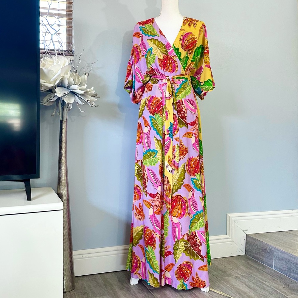 FARM RIO Mixed Beaks & Bananas Maxi Wrap Dress - Picture 12 of 16